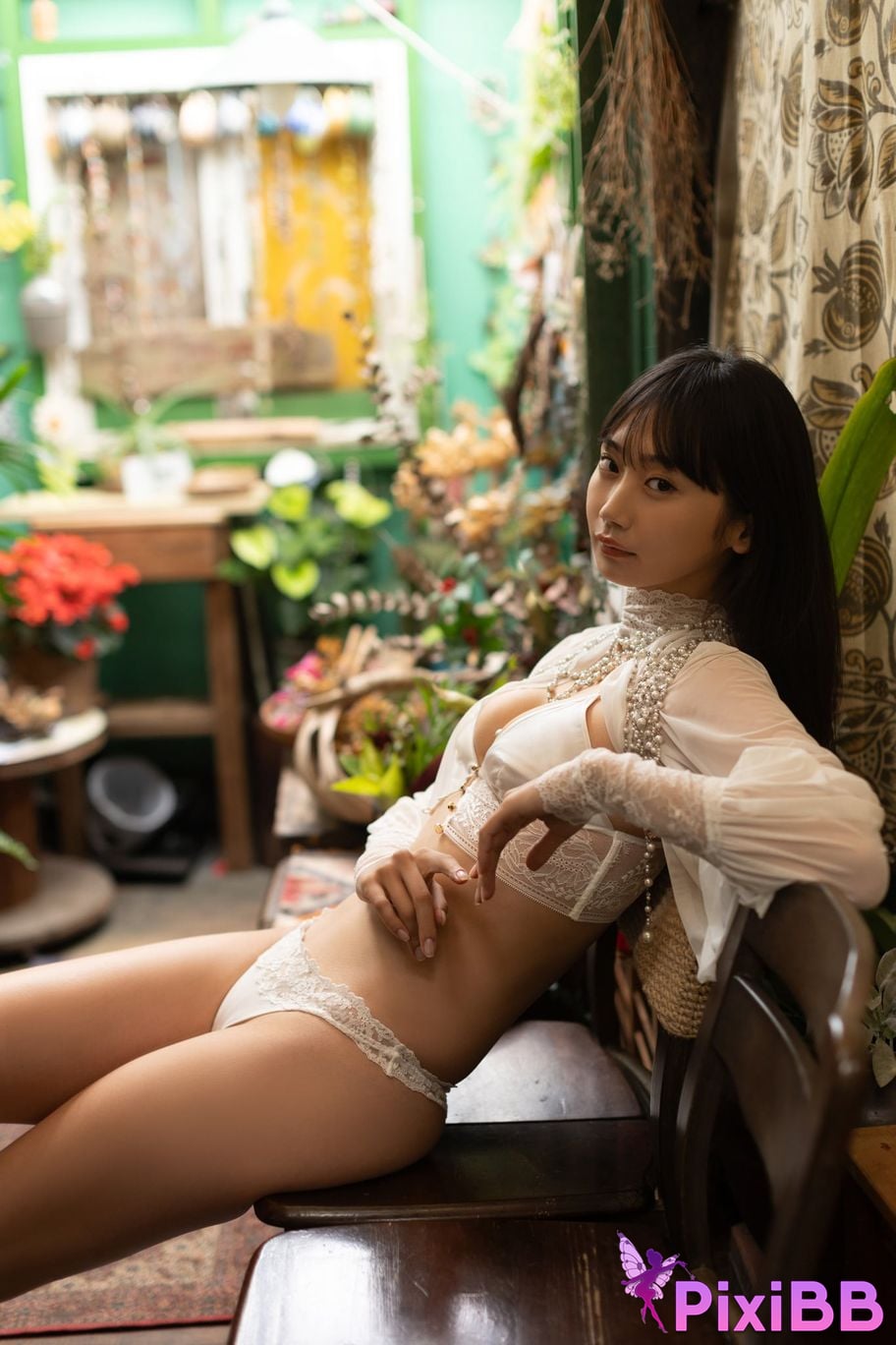 Japanese Idol Nanako Aizawa FRIDAY digital photo book N Unreleased special edition vol.3 120 pages deluxe PixiBB.COM 053