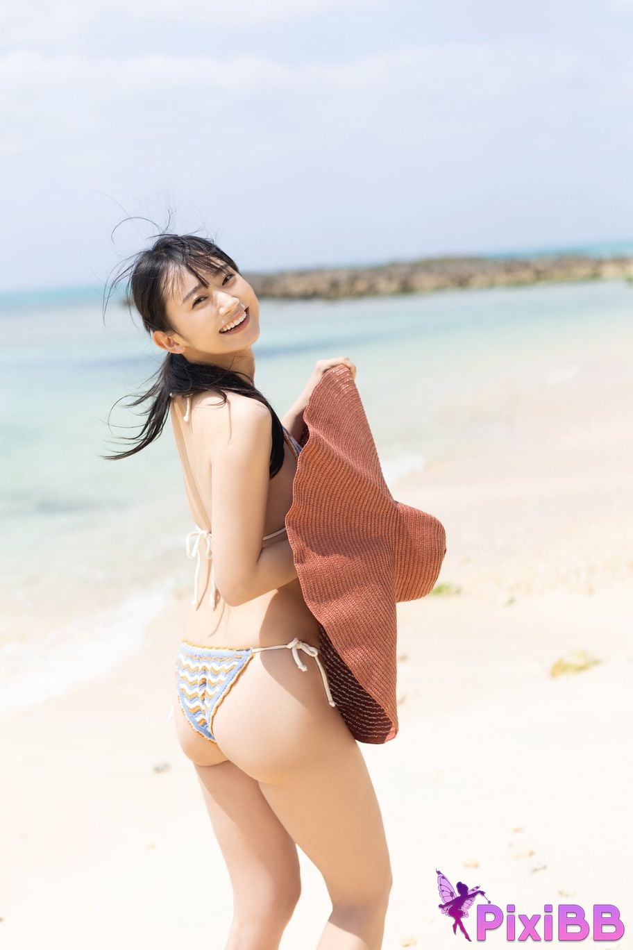 Japanese Idol Nanako Aizawa FRIDAY digital photo book N Unreleased special edition vol.3 120 pages deluxe PixiBB.COM 109