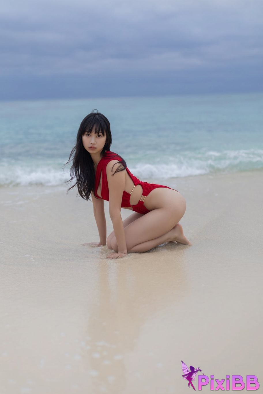 Japanese Idol Nanako Aizawa FRIDAY digital photo book N Unreleased special edition vol.3 120 pages deluxe PixiBB.COM 124
