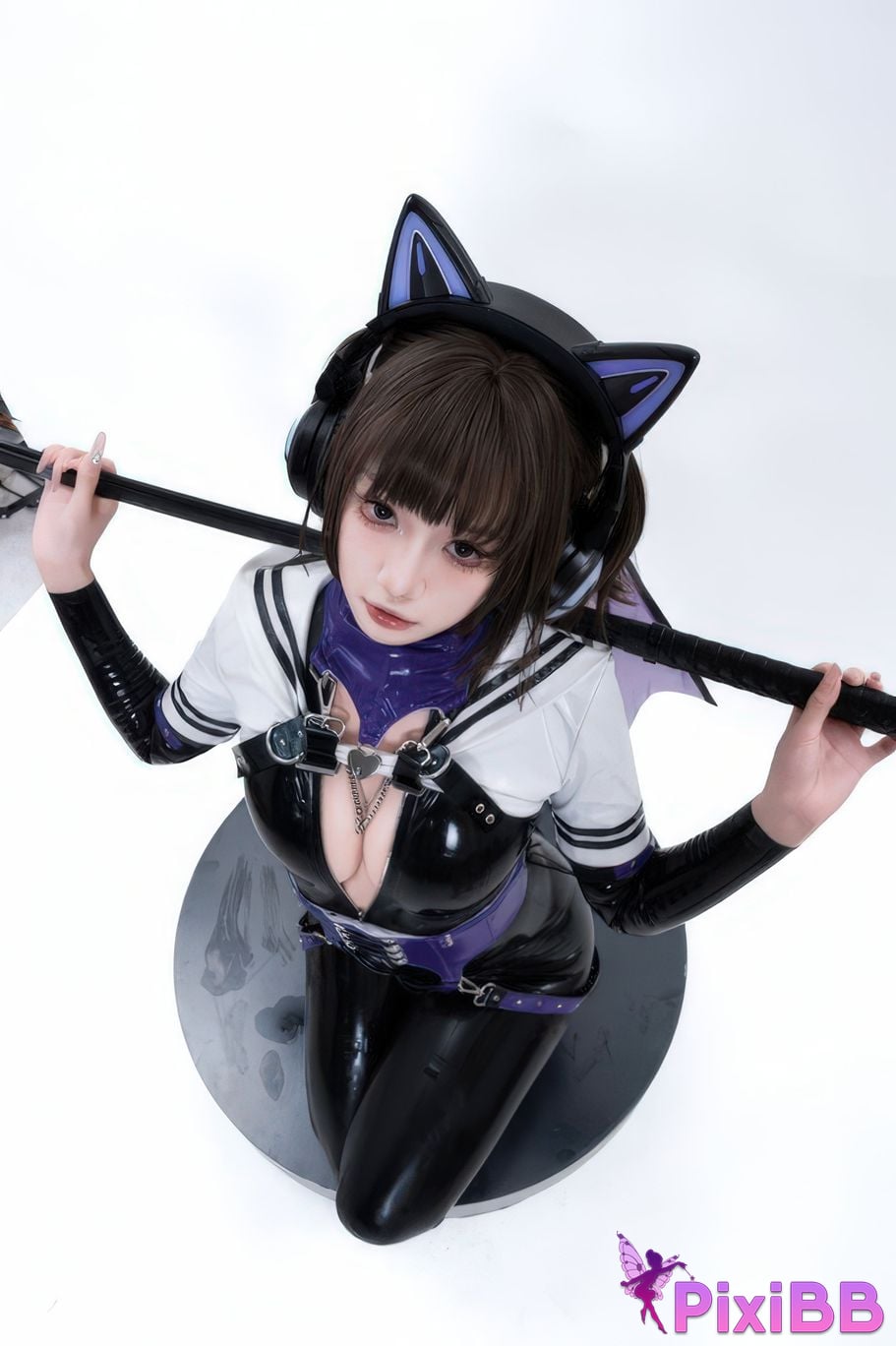 Cosplayer Qiqi be good White shed gel coat PixiBB.COM 017