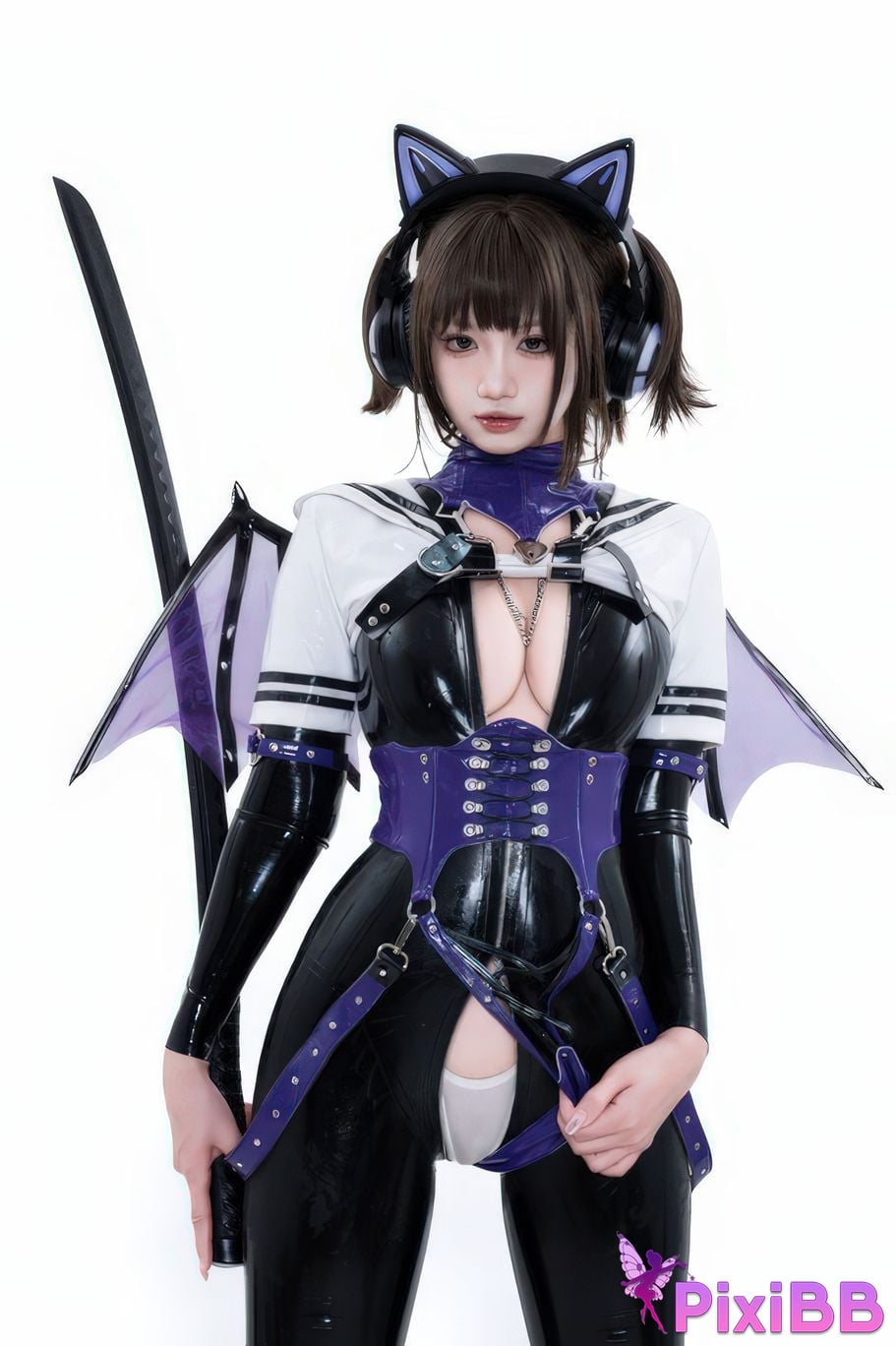 Cosplayer Qiqi be good White shed gel coat PixiBB.COM 029