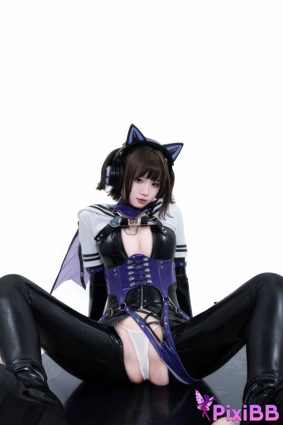 Cosplayer Qiqi be good White shed gel coat PixiBB.COM 059