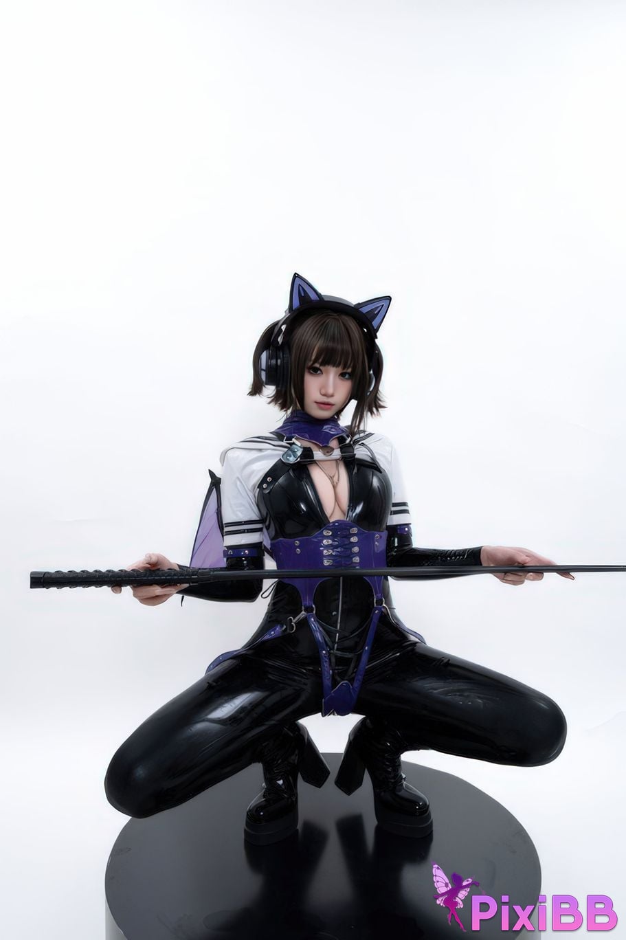 Cosplayer Qiqi be good White shed gel coat PixiBB.COM 078