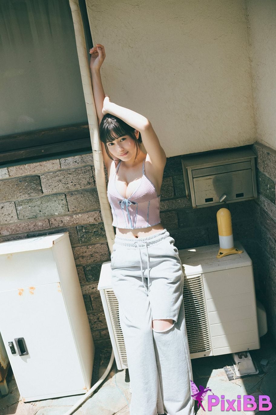 Japanese Idol Sakurako Okubo FLASH digital photo book I can hear the sound of sea PixiBB.COM 012