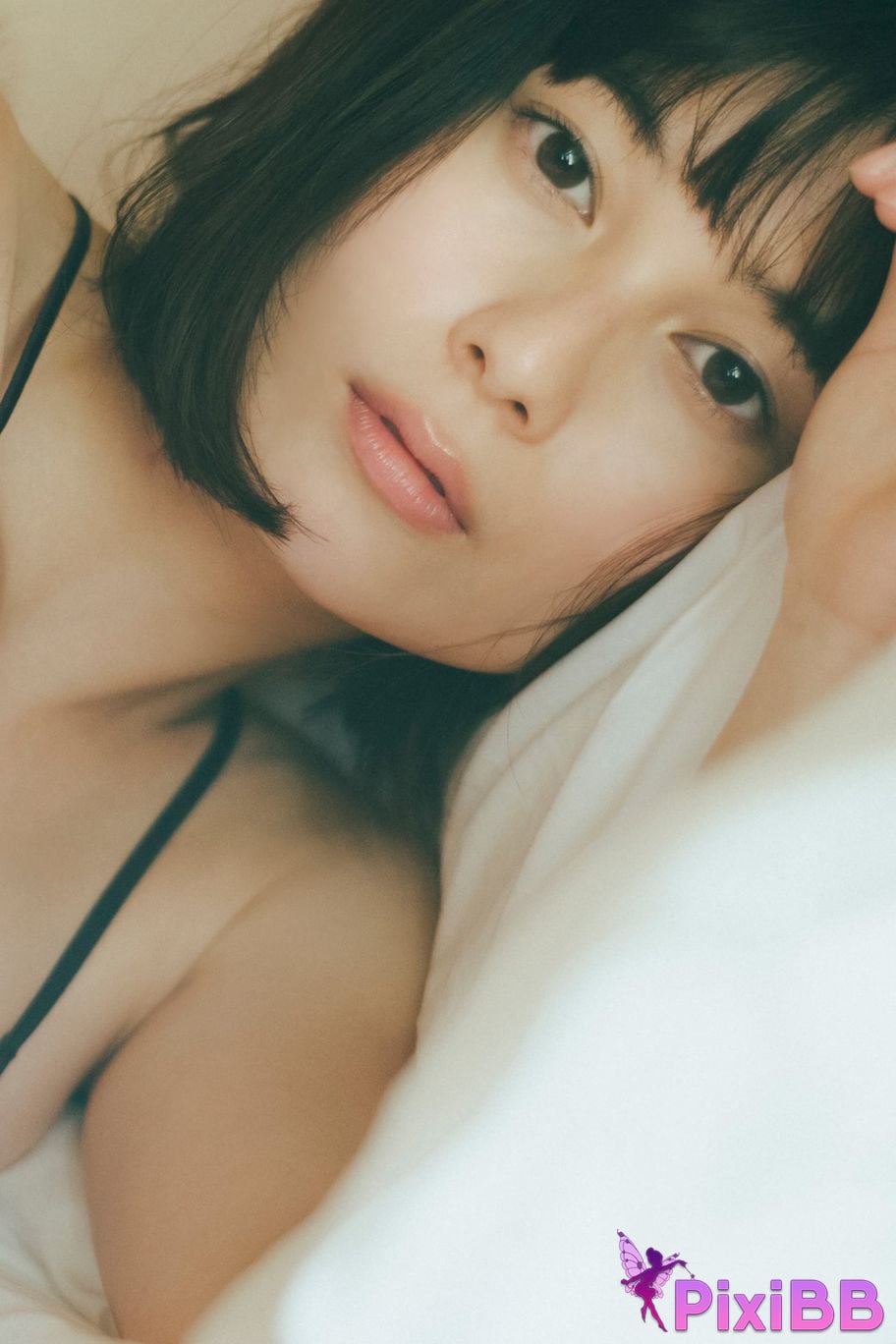 Japanese Idol Sakurako Okubo FLASH digital photo book I can hear the sound of sea PixiBB.COM 032