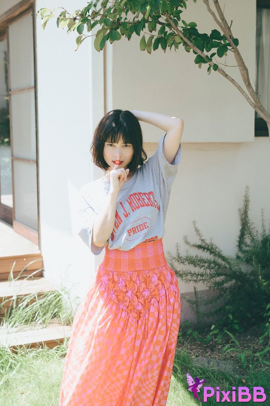 Japanese Idol Sakurako Okubo FLASH digital photo book I can hear the sound of sea PixiBB.COM 042