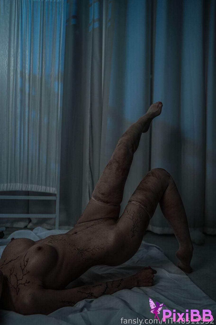 Coser Tai he jin TiTi PixiBB.COM 001