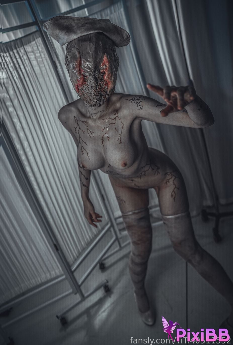 Coser Tai he jin TiTi PixiBB.COM 018