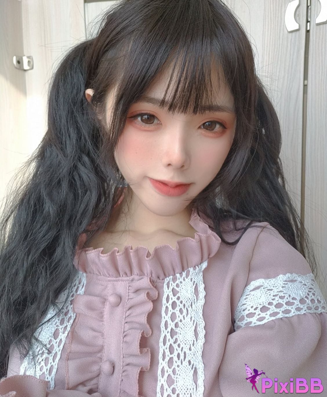 Coser TiTi K PixiBB.COM 001