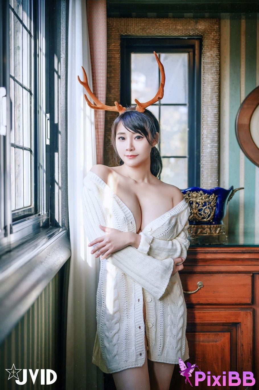 JVID Lele Le Quan Ji Shang Kong Wu Ma big breast goddess Lu Jiao Nu Hai De Bao En PixiBB.COM 131