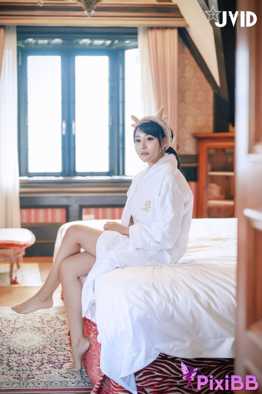 JVID Lele Le Quan Ji Shang Kong Wu Ma Big tits goddess le lu jiao nv hai de bao en PixiBB.COM 083