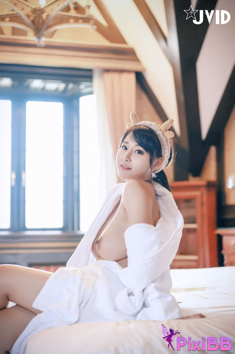 JVID Lele Le Quan Ji Shang Kong Wu Ma Big tits goddess le lu jiao nv hai de bao en PixiBB.COM 084