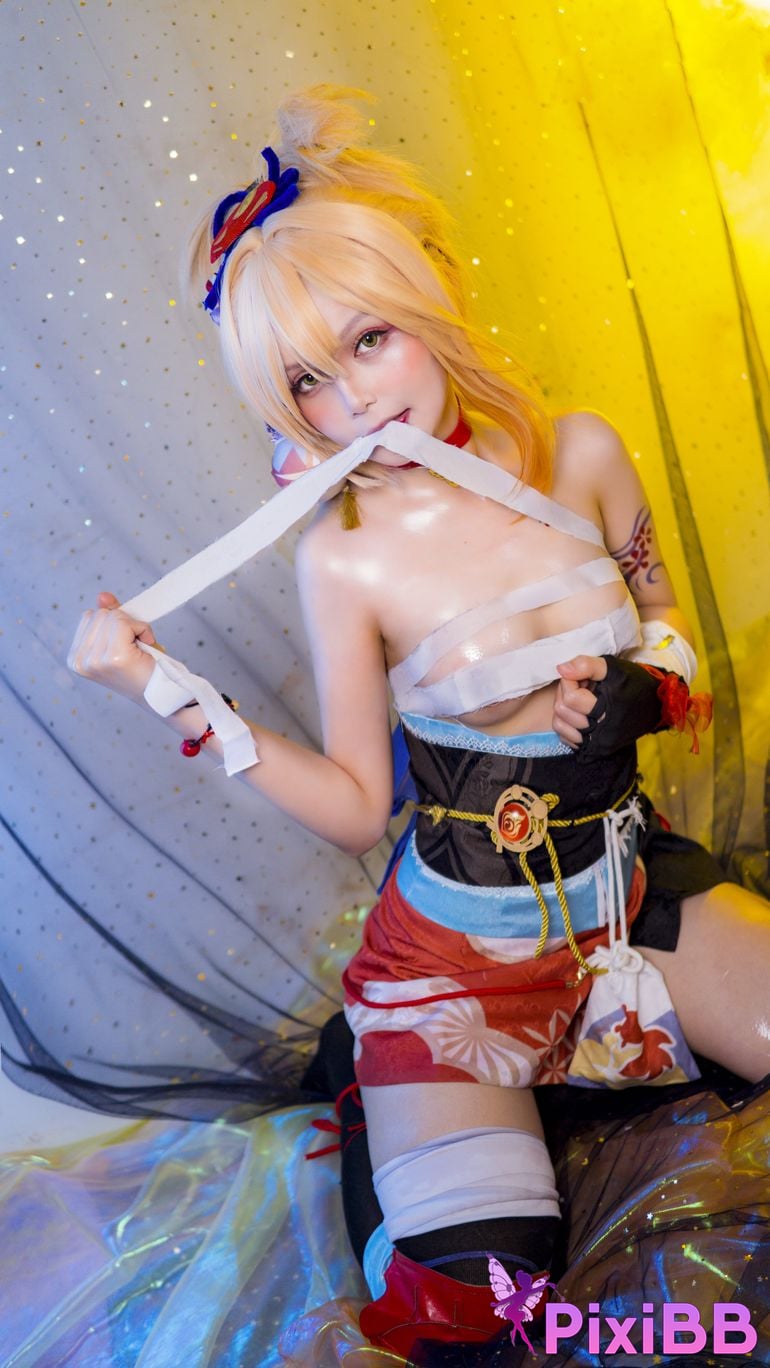 Cosplay Joyce Lin Yoimiya PixiBB.COM 016