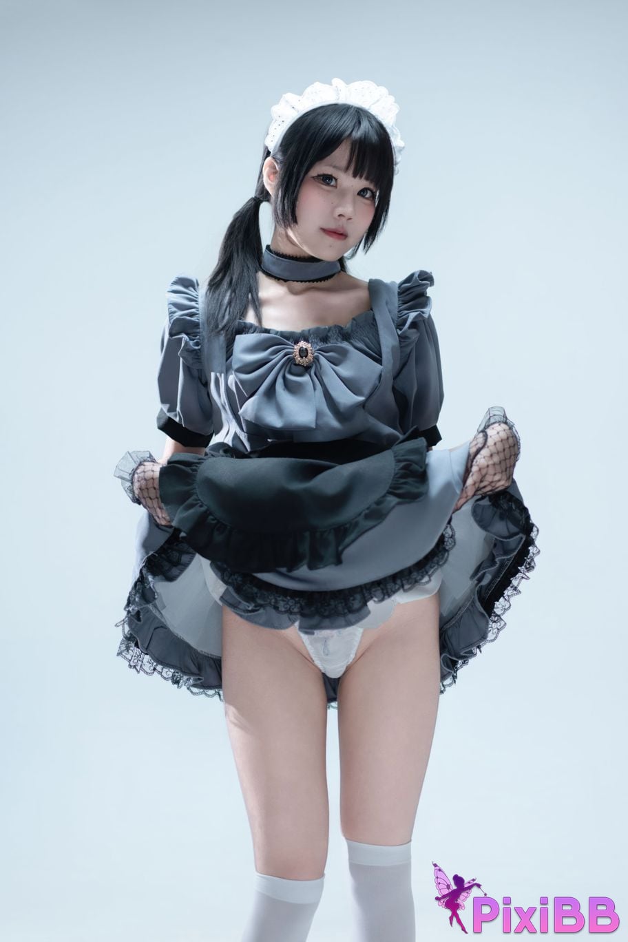 Cosplayer Shimizu Nagi Suitcase with gray maid PixiBB.COM 009