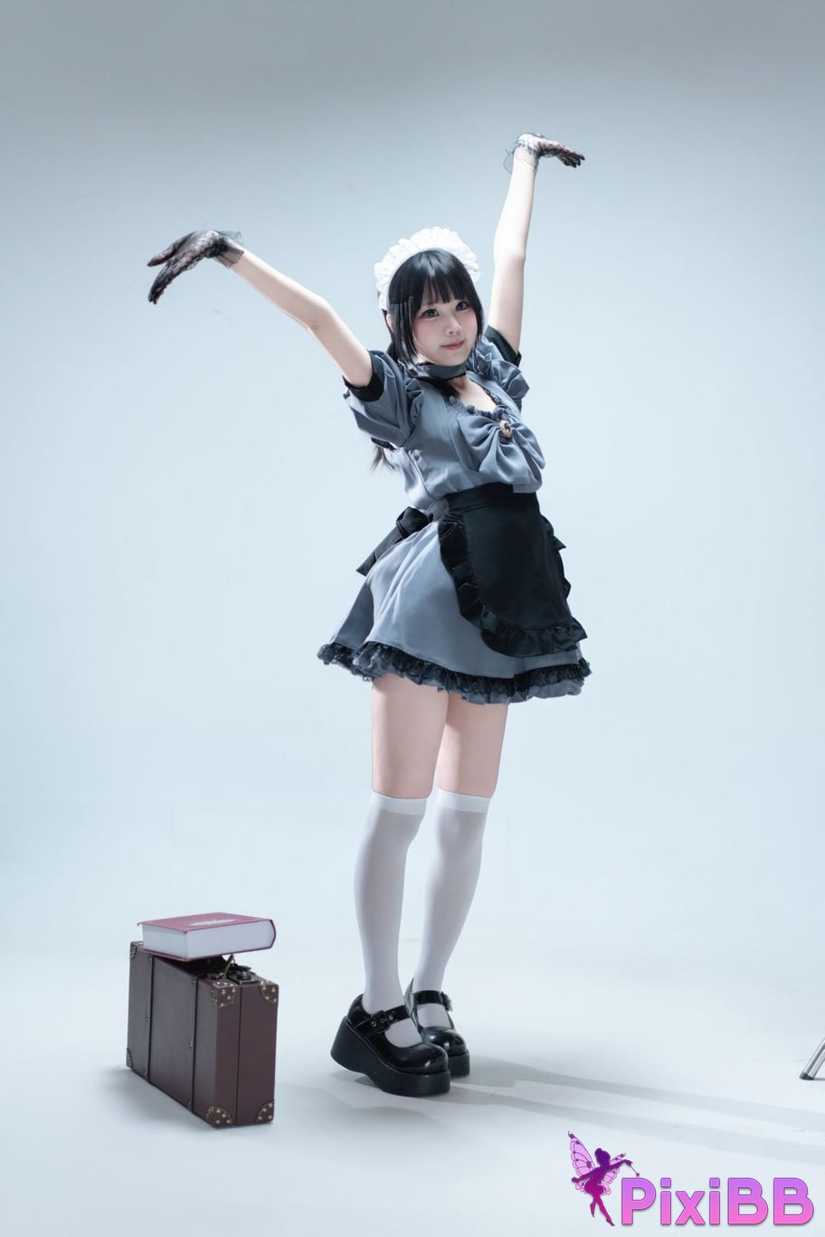Cosplayer Shimizu Nagi Suitcase with gray maid PixiBB.COM 026