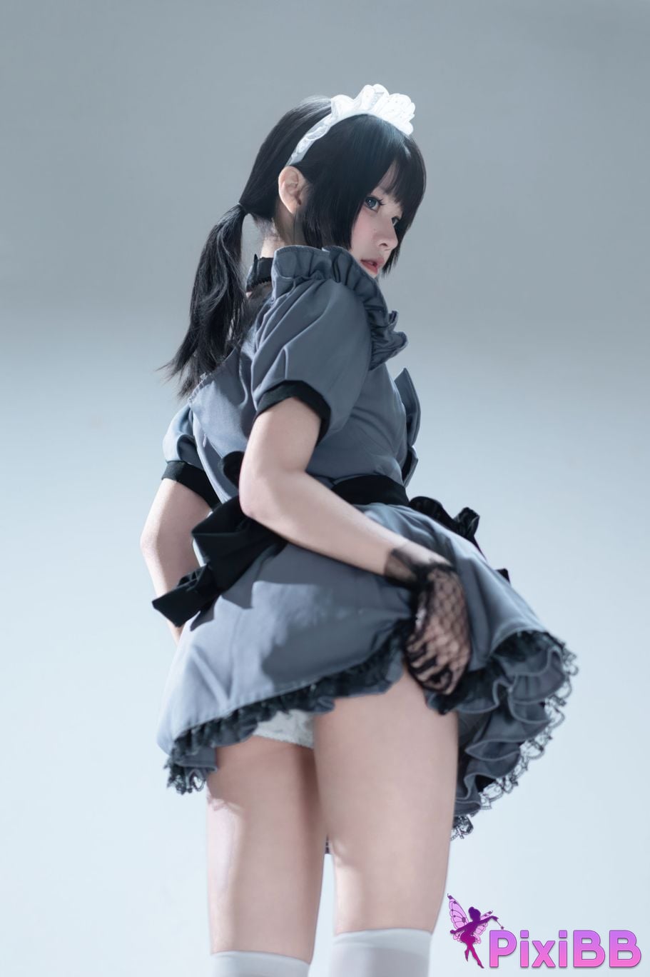 Cosplayer Shimizu Nagi Suitcase with gray maid PixiBB.COM 067