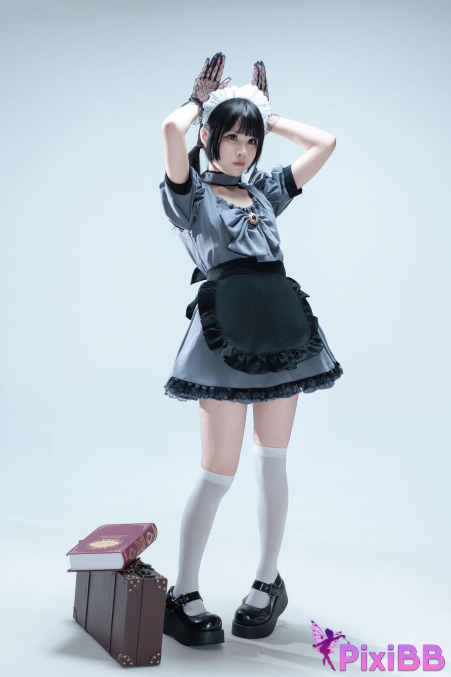 Cosplayer Shimizu Nagi Suitcase with gray maid PixiBB.COM 079
