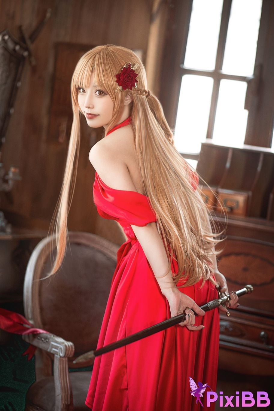Cosplayer cut Celia Sword Art Online Asuna dress PixiBB.COM 010