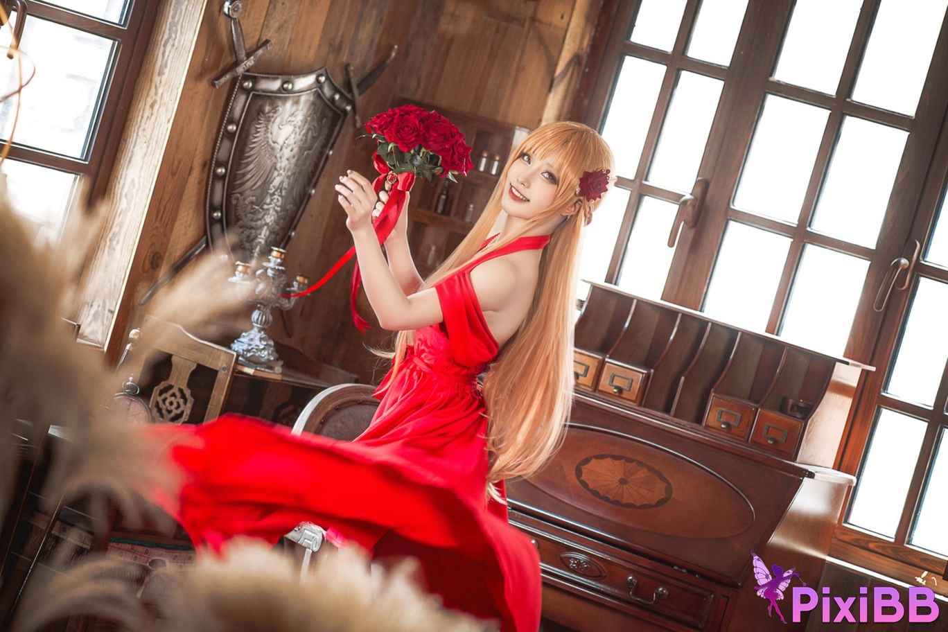 Cosplayer cut Celia Sword Art Online Asuna dress PixiBB.COM 012