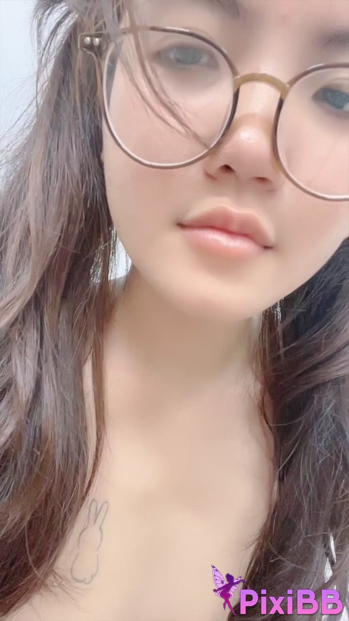 yesGo The tenderness between the top notch beauties and their juniors with glasses PixiBB.COM 003