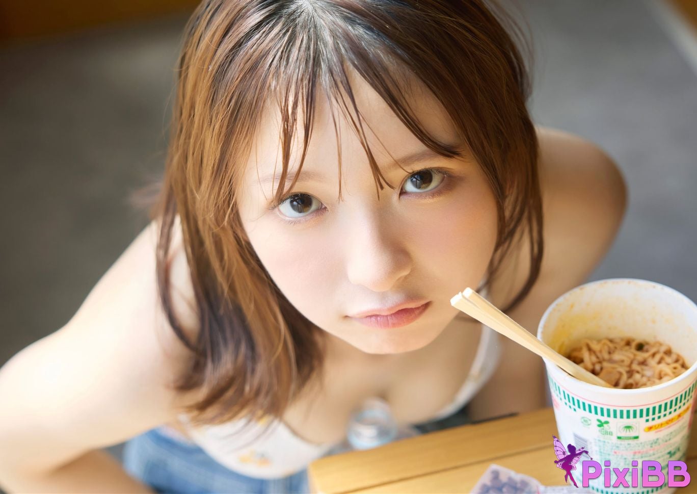 Japanese Idol Runa Ichinose BRODY digital photo book Come in together. PixiBB.COM 007