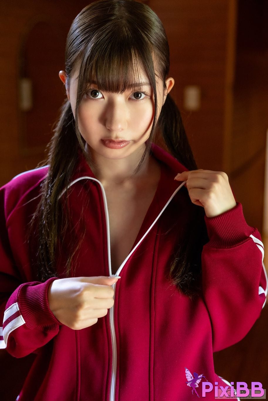 Japanese Idol Miyu Aizawa Graphis New Year s Holiday SPECIAL 2025 2026 Come Across Vol.3 4 5 PixiBB.COM 040