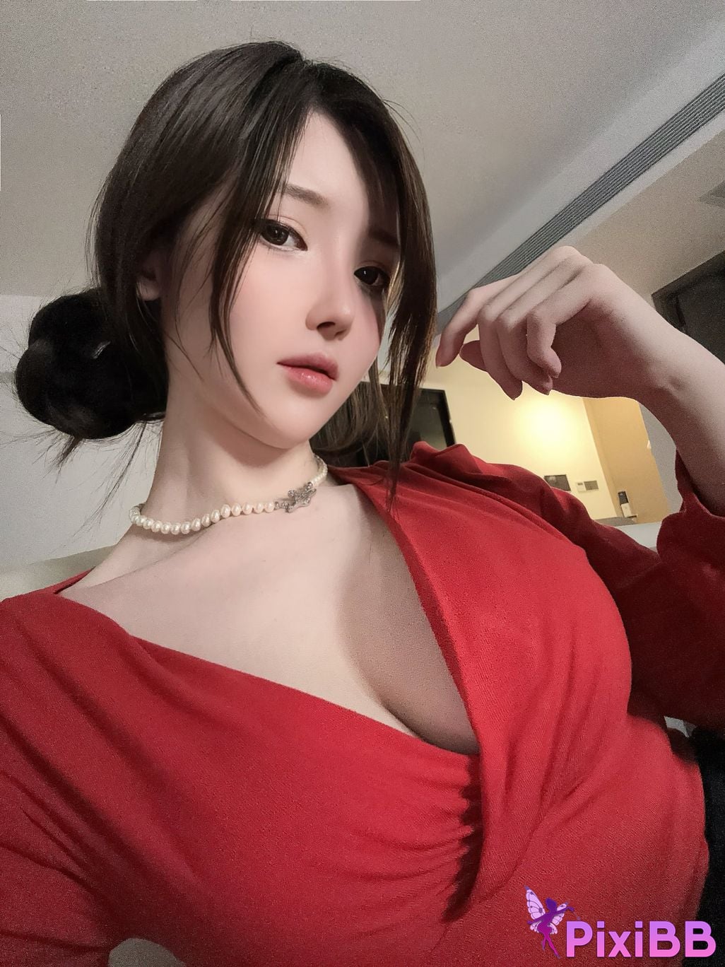 Cosplayer A little Yang Ze yixiaoyangze red mom PixiBB.COM 070