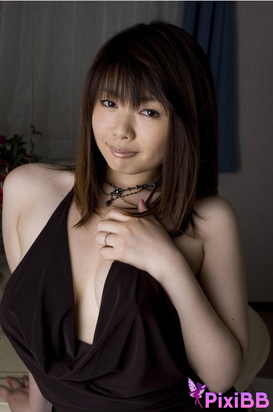 Japanese Idol Kyoko Nakano Legendary Actress Biography actress biography PixiBB.COM 080