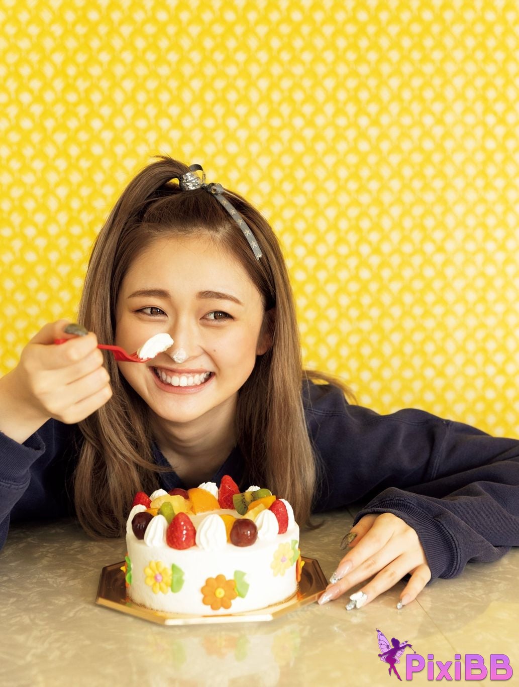 Japanese Idol Yuuchami photo collection Yuuna PixiBB.COM 014