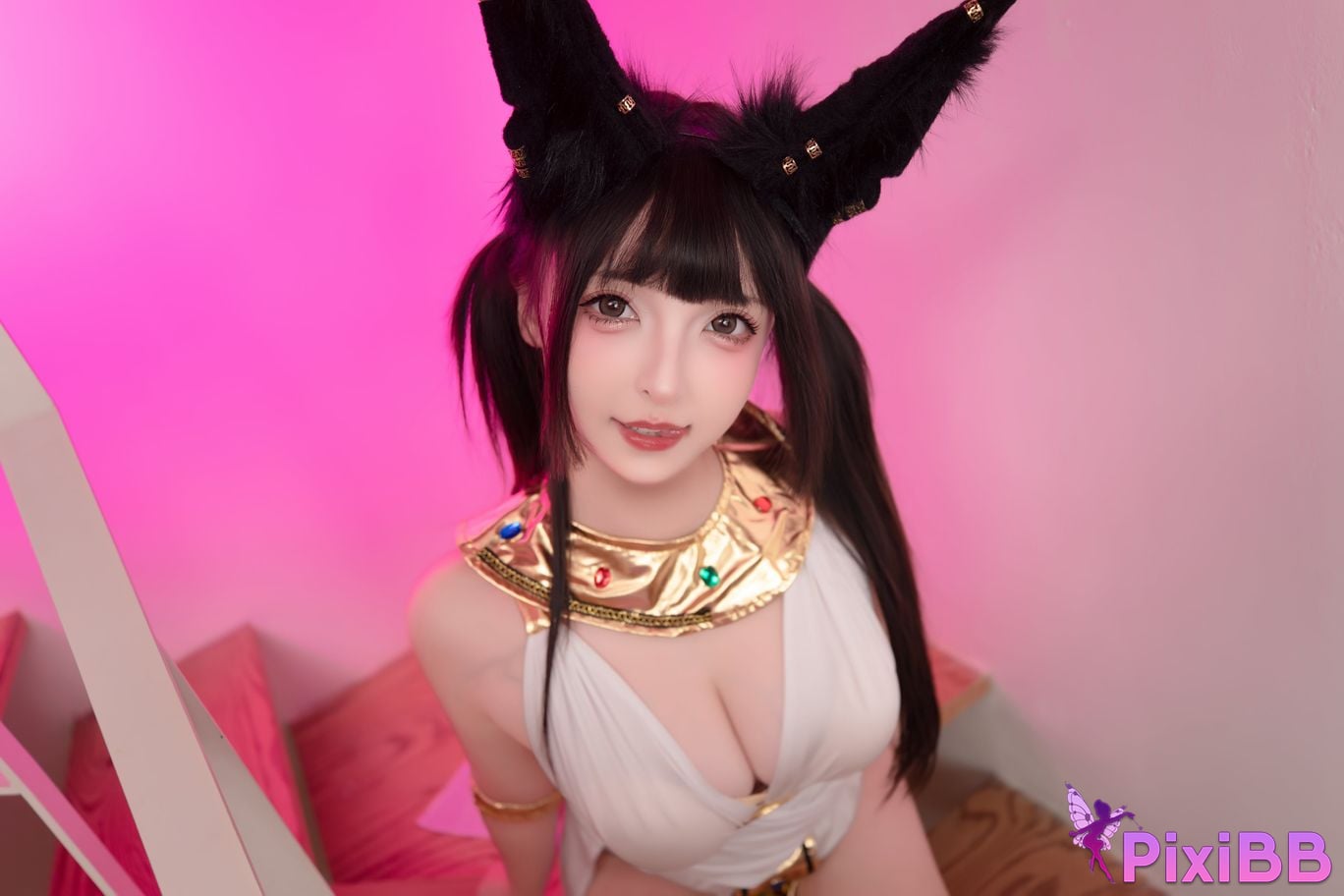 Cosplayer Kagurazaka Midwinter egyptian wildcat PixiBB.COM 004