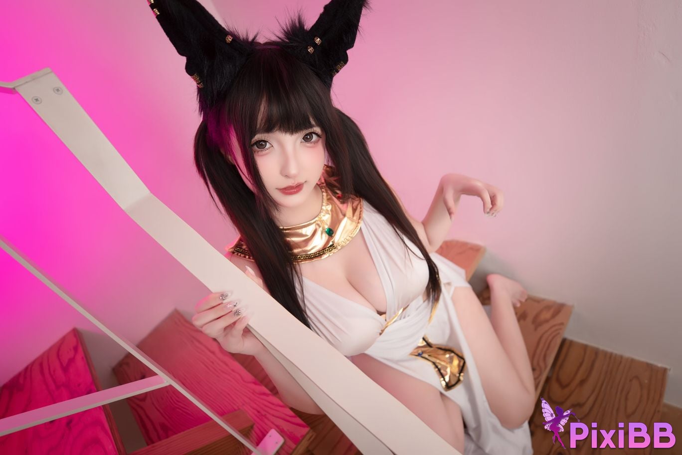Cosplayer Kagurazaka Midwinter egyptian wildcat PixiBB.COM 054
