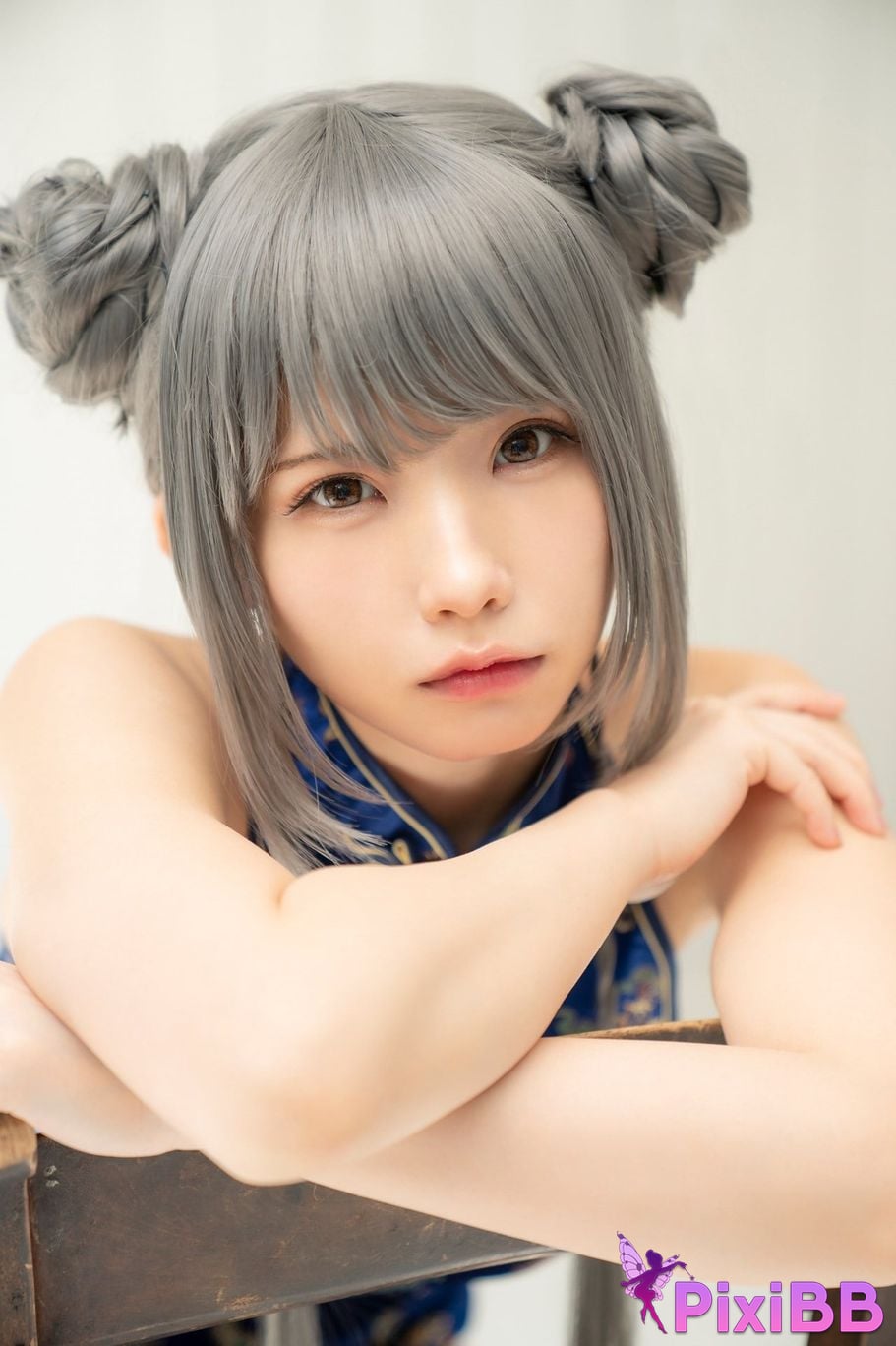 Japanese Idol Enako A landscape aimed at by a richly colored maiden moon change jigra PixiBB.COM 013