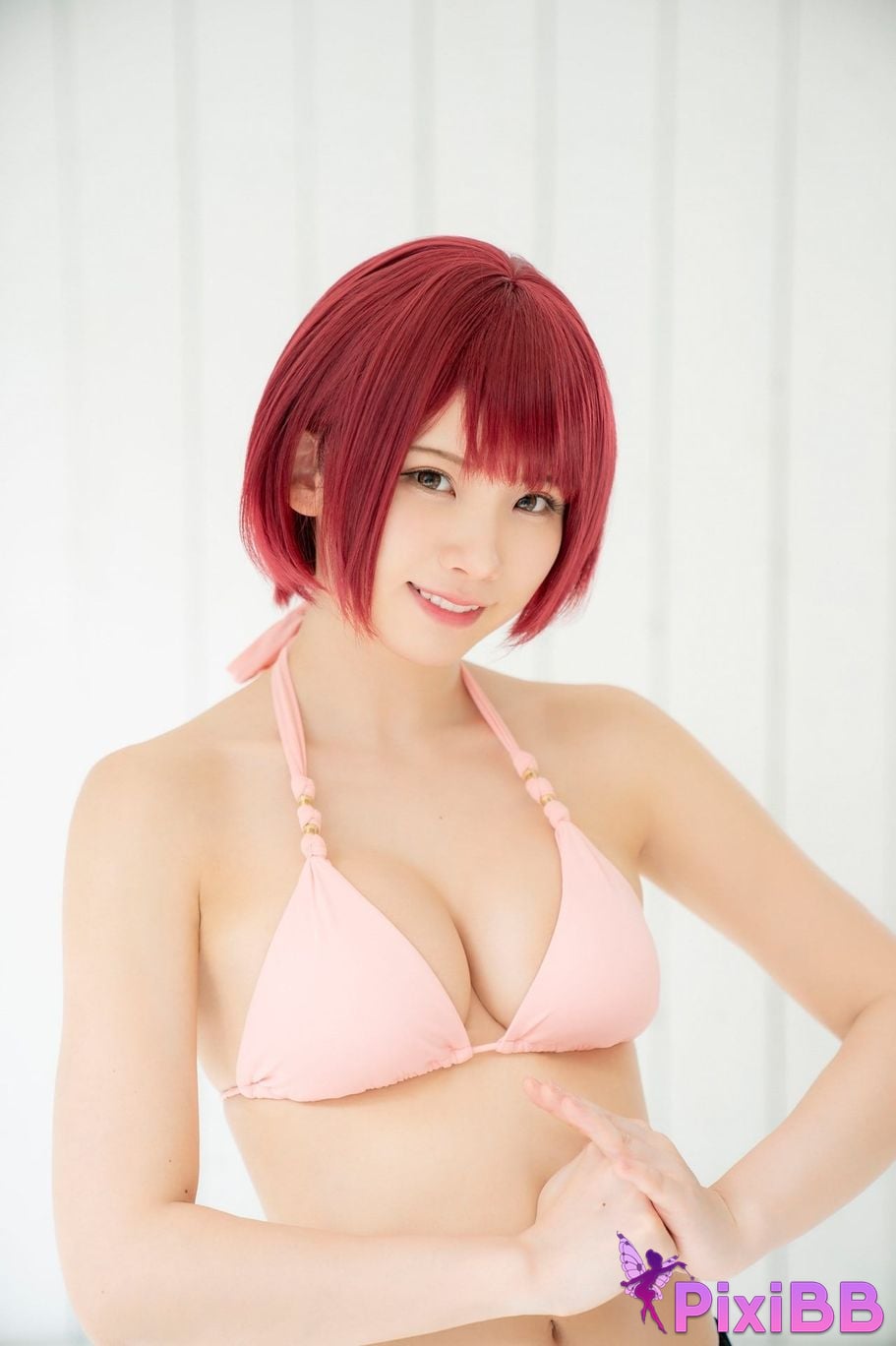 Japanese Idol Enako A landscape aimed at by a richly colored maiden moon change jigra PixiBB.COM 035