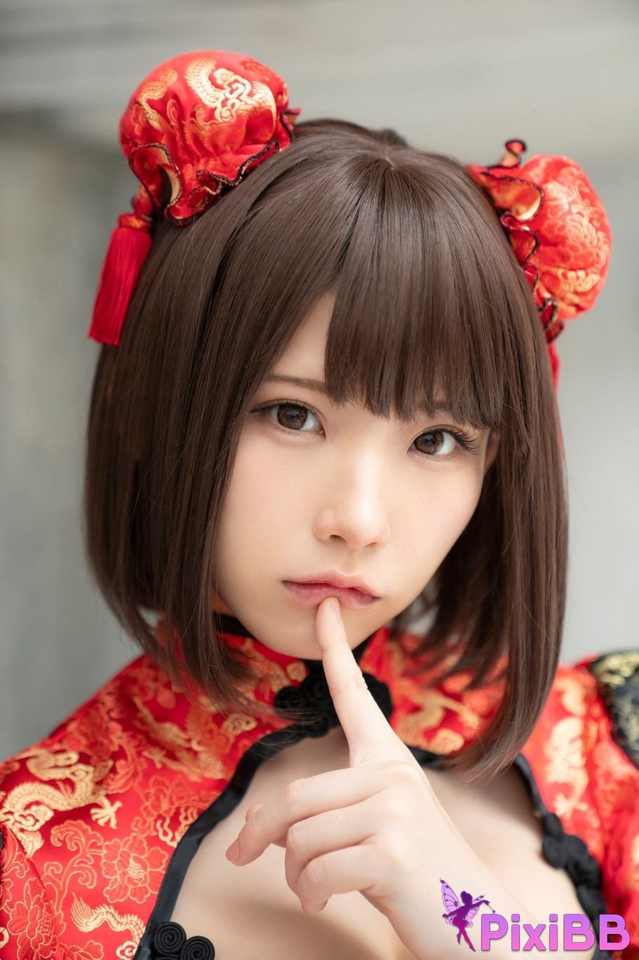 Japanese Idol Enako A landscape aimed at by a richly colored maiden moon change jigra PixiBB.COM 044