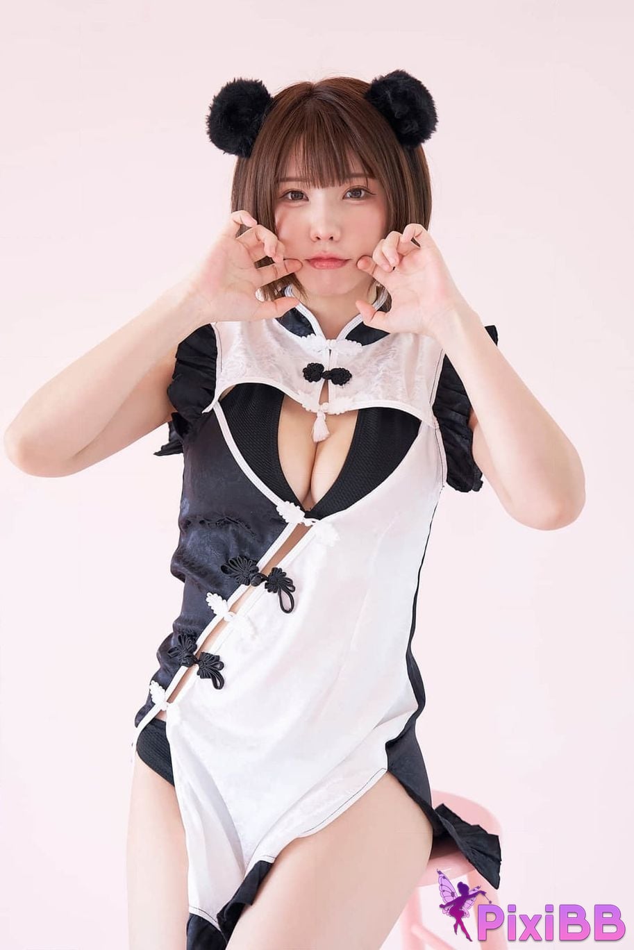 Japanese Idol Enako cartoon action digital photo collection clean and hot PixiBB.COM 042