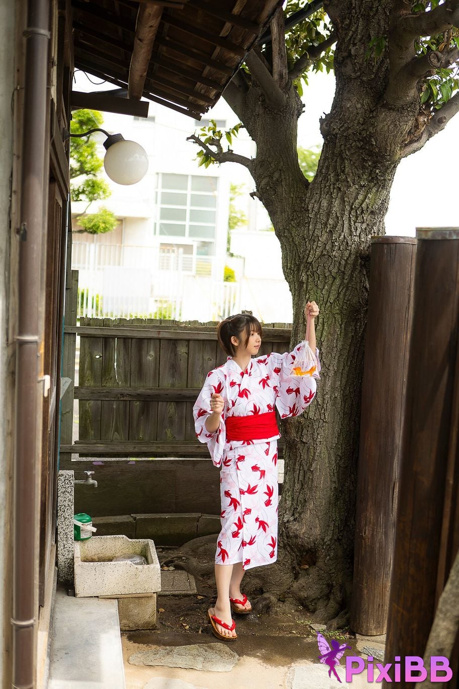 Japanese Idol Enako Biyori Young Champion Digigra PixiBB.COM 008