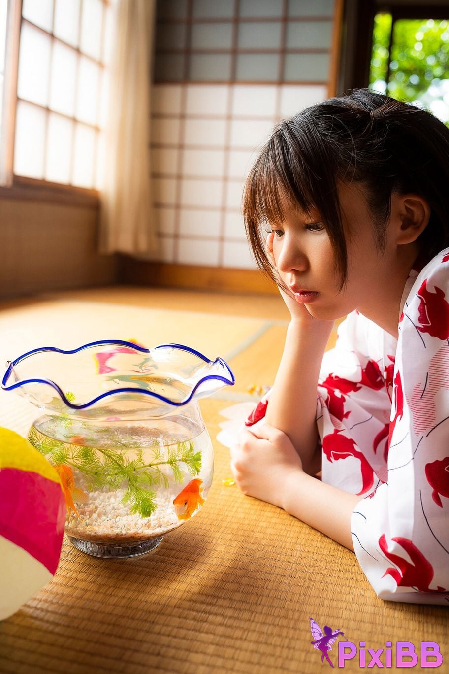 Japanese Idol Enako Biyori Young Champion Digigra PixiBB.COM 011