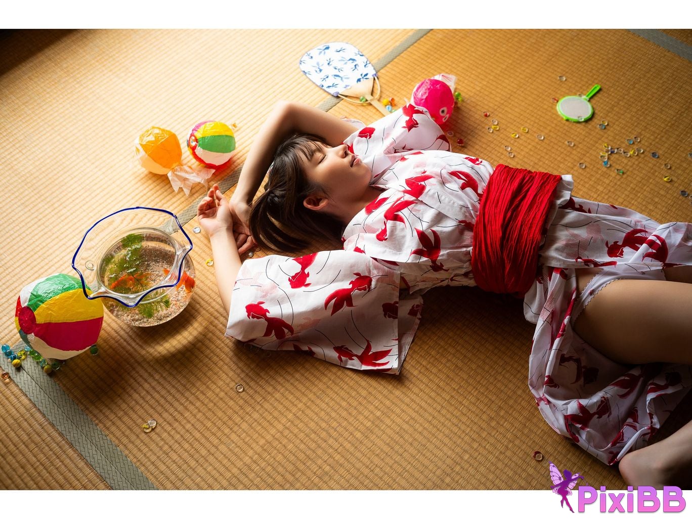 Japanese Idol Enako Biyori Young Champion Digigra PixiBB.COM 012