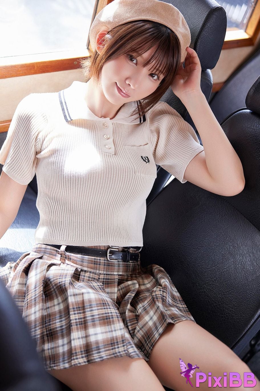 Japanese Idol Enako Biyori Young Champion Digigra PixiBB.COM 068