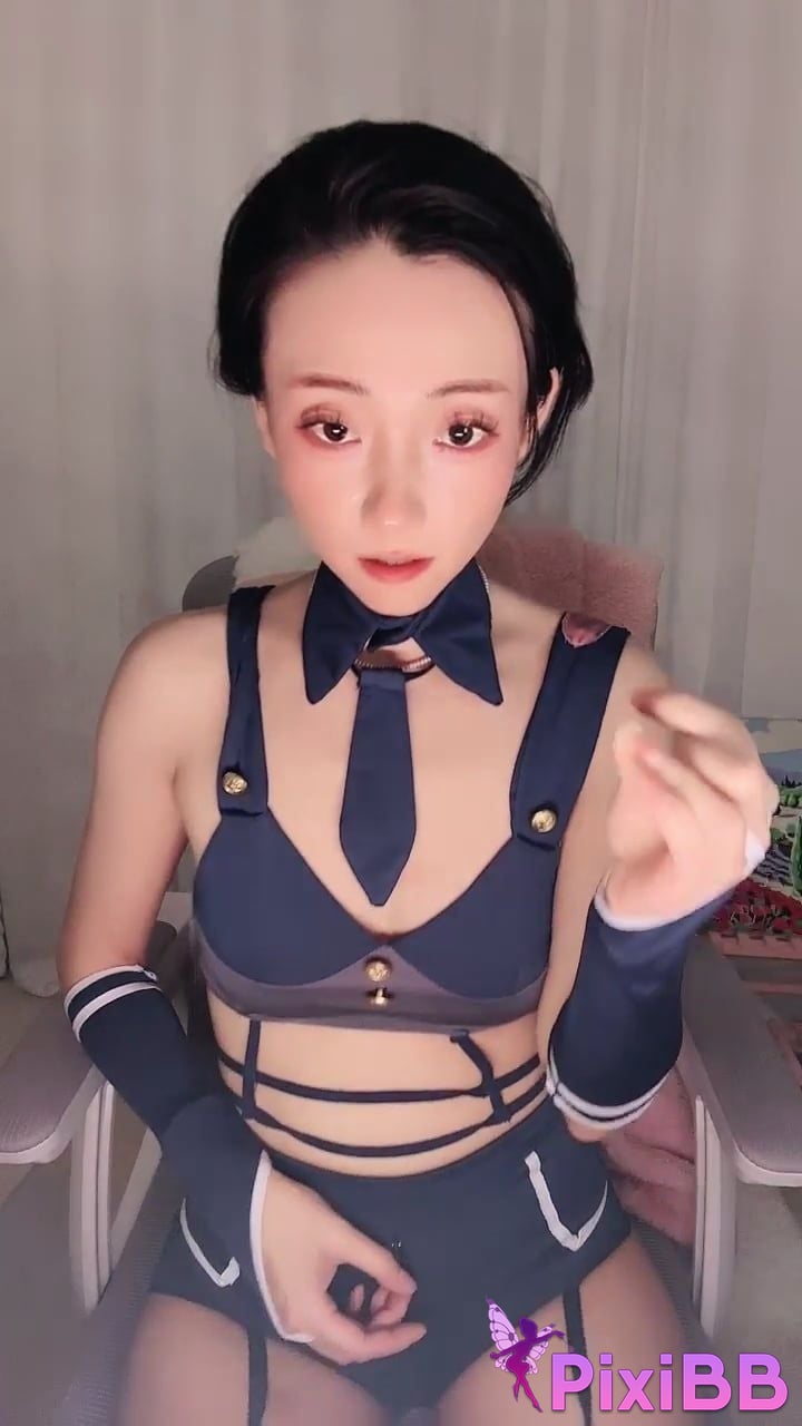 Bulgome Very elegant mature lady Welfare of going to sea PixiBB.COM 010