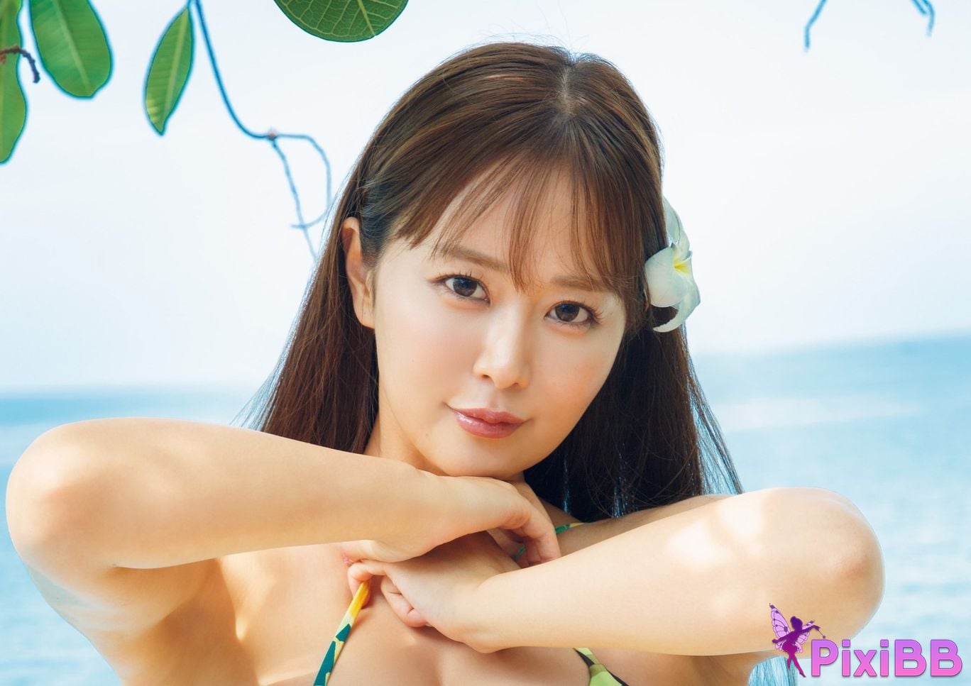 Japanese Idol Yuka Iguchi Digital version only 55 Increased pages calendar book 2025.4 2026.3 weekly play PHOTO BOOK PixiBB.COM 011