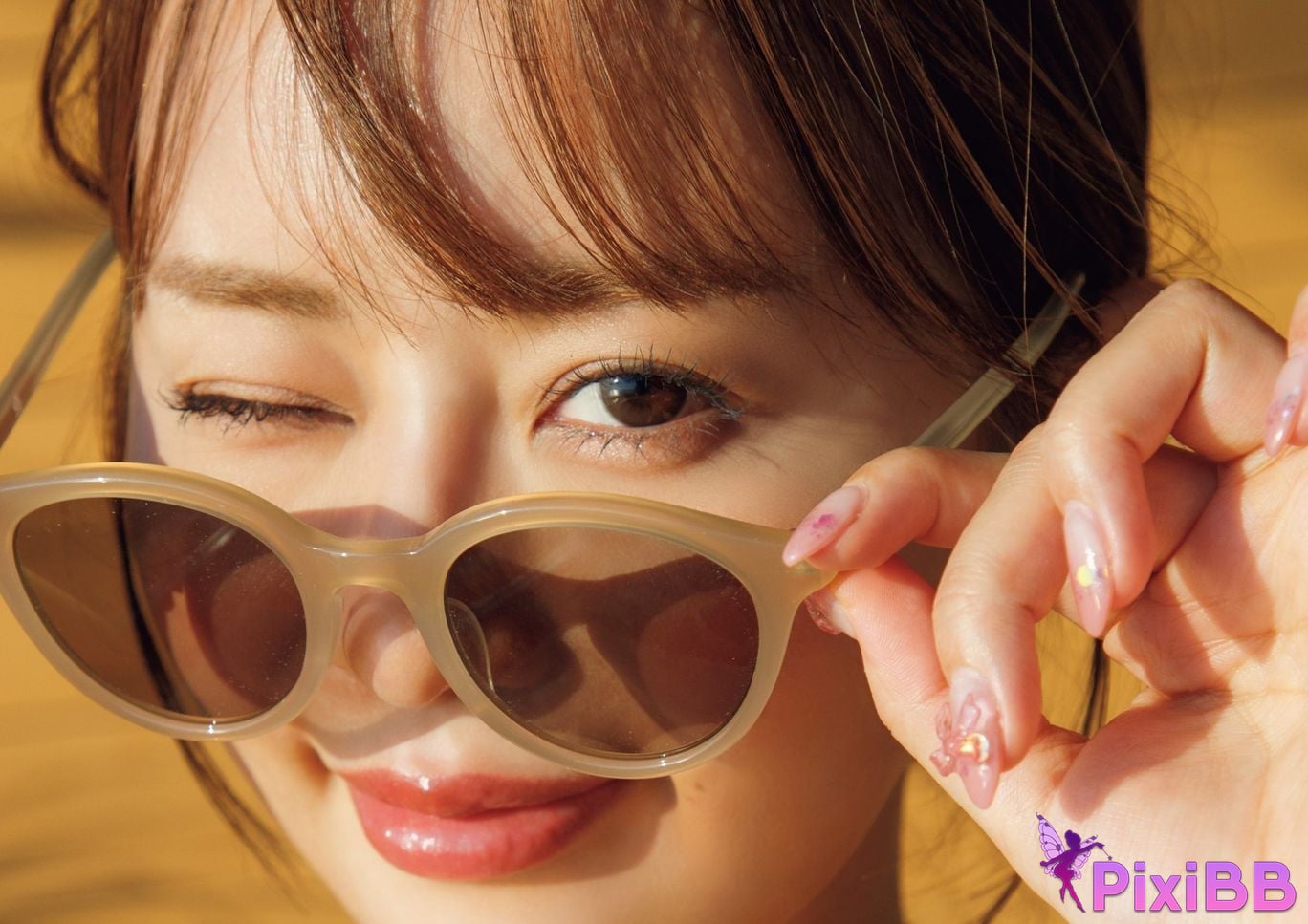 Japanese Idol Yuka Iguchi Digital version only 55 Increased pages calendar book 2025.4 2026.3 weekly play PHOTO BOOK PixiBB.COM 031