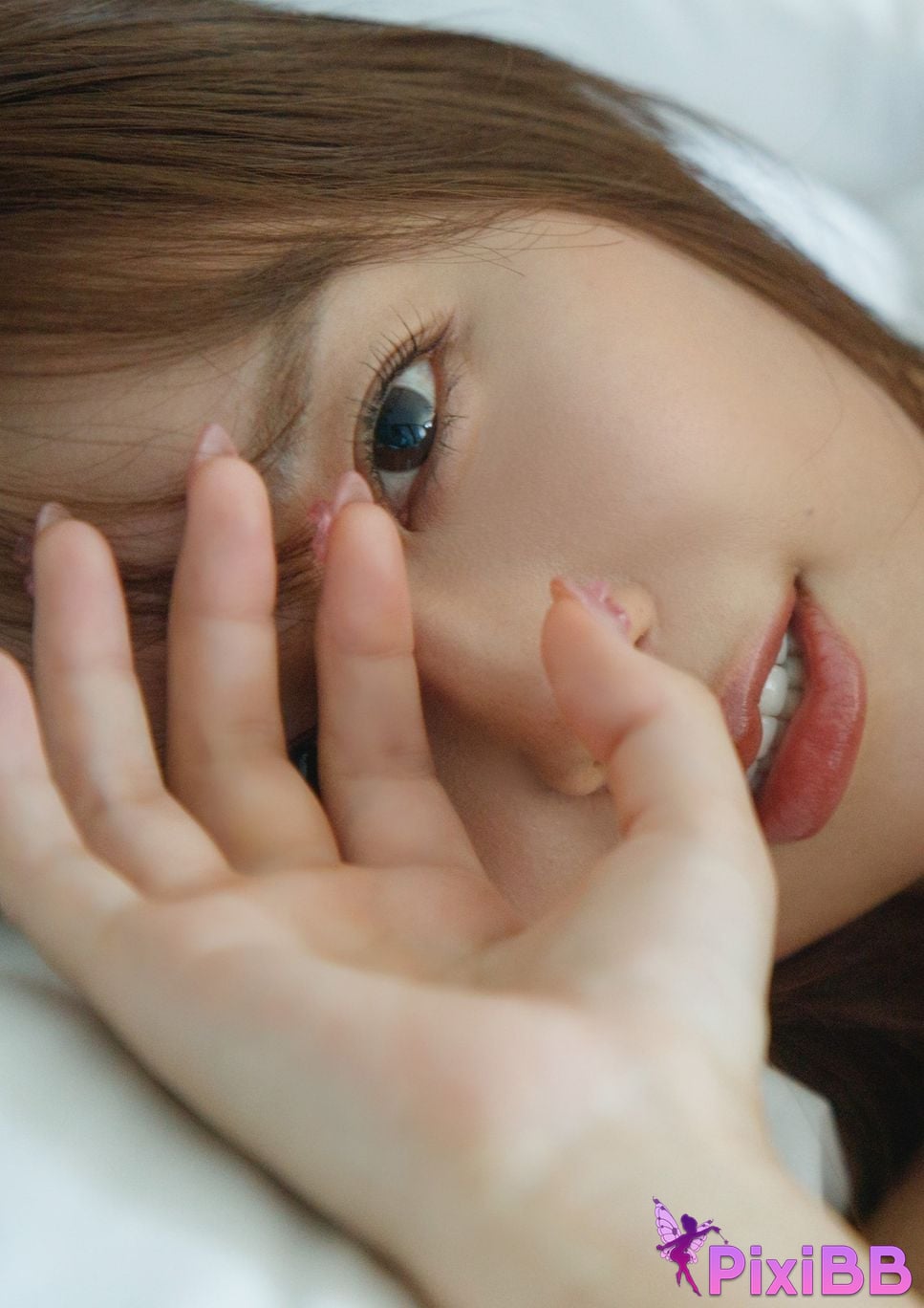 Japanese Idol Yuka Iguchi Digital version only 55 Increased pages calendar book 2025.4 2026.3 weekly play PHOTO BOOK PixiBB.COM 079