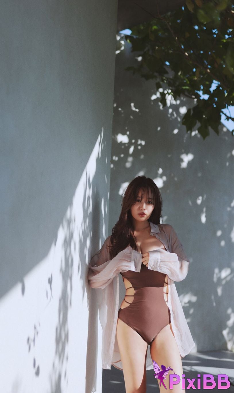 Japanese Idol Yuka Iguchi photo collection MORE Another Side Kadokawa entertainment mook PixiBB.COM 013