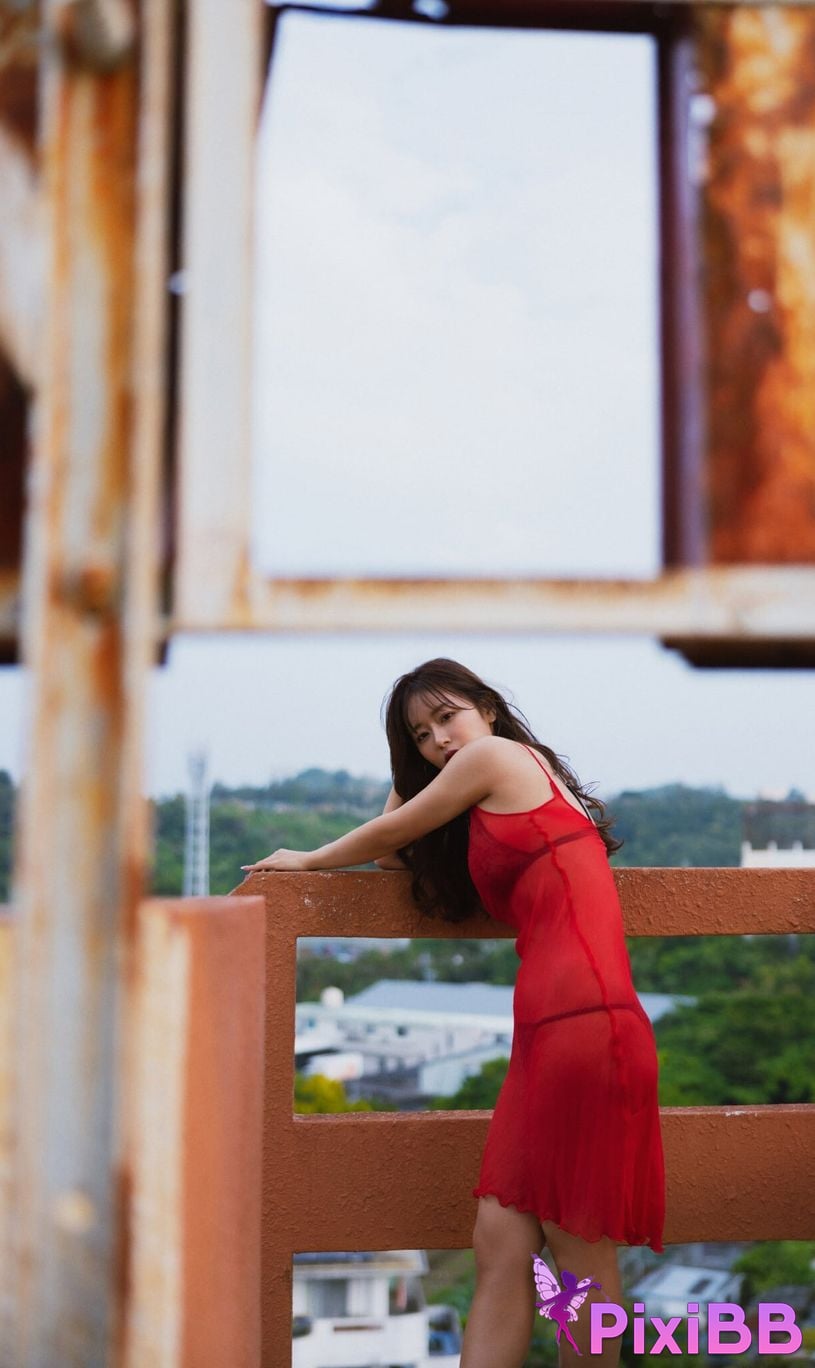 Japanese Idol Yuka Iguchi photo collection MORE Another Side Kadokawa entertainment mook PixiBB.COM 058