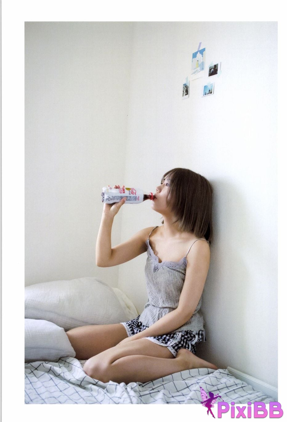 Japanese Idol Hina Kawago interview photo book PixiBB.COM 016