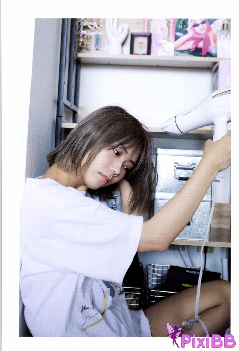 Japanese Idol Hina Kawago interview photo book PixiBB.COM 022