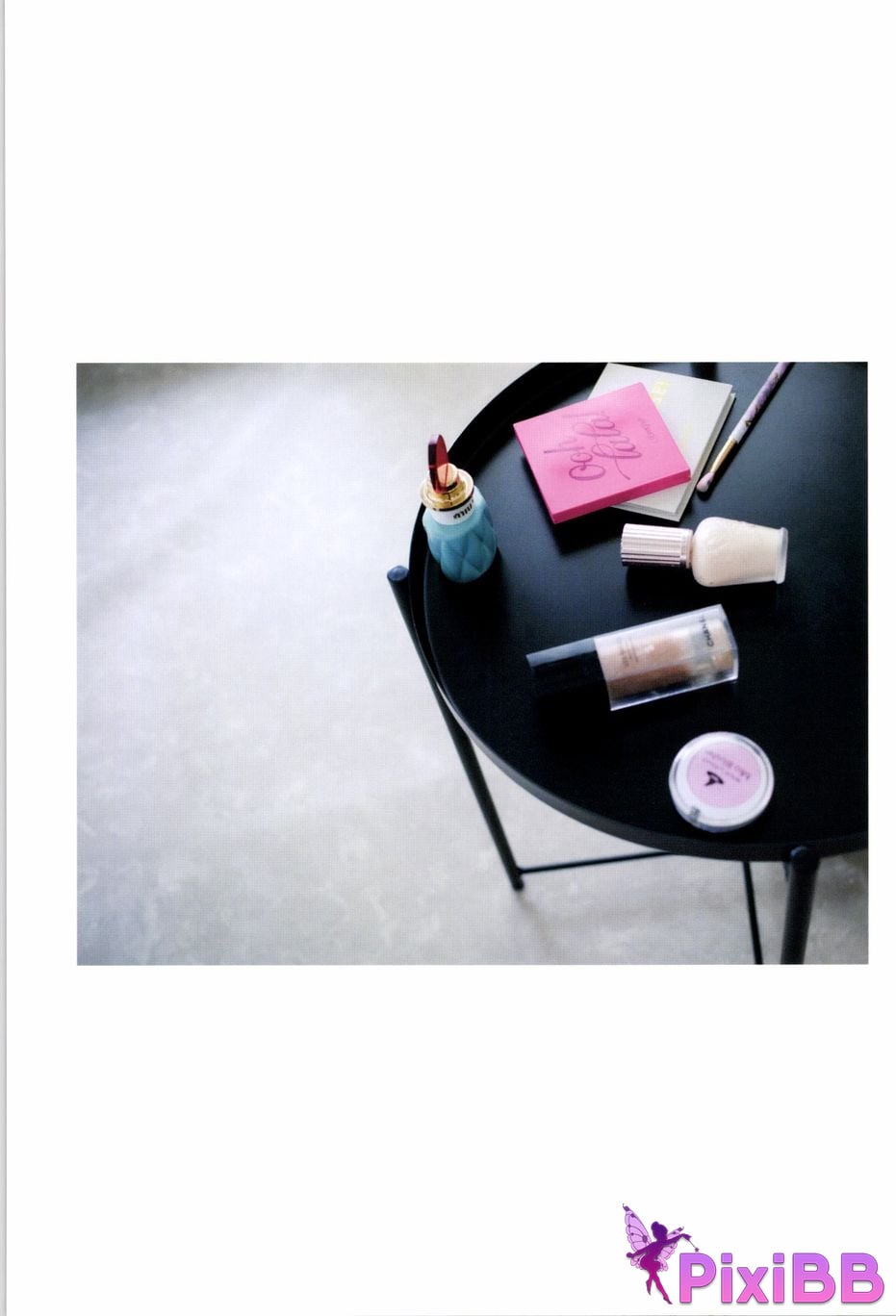 Japanese Idol Hina Kawago interview photo book PixiBB.COM 024