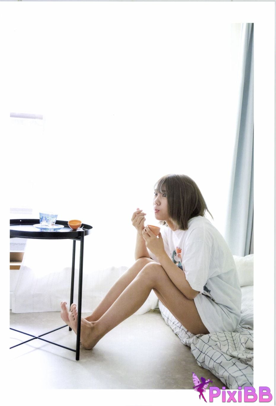 Japanese Idol Hina Kawago interview photo book PixiBB.COM 025