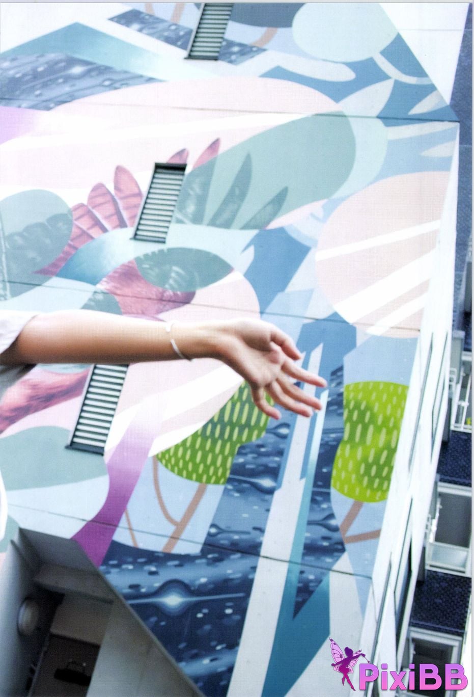 Japanese Idol Hina Kawago interview photo book PixiBB.COM 055